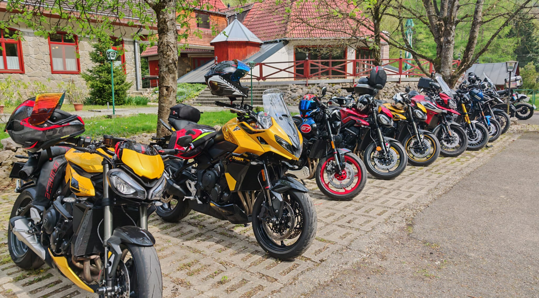 Bakonyi kanyarokkal indult a klubos túrasorozat